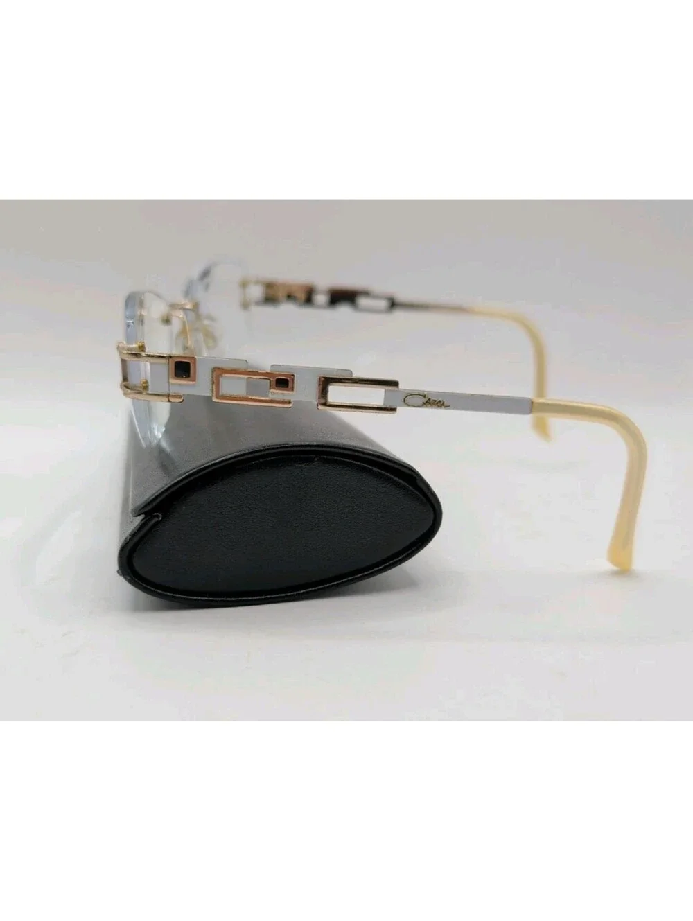 Cazal listing frames
